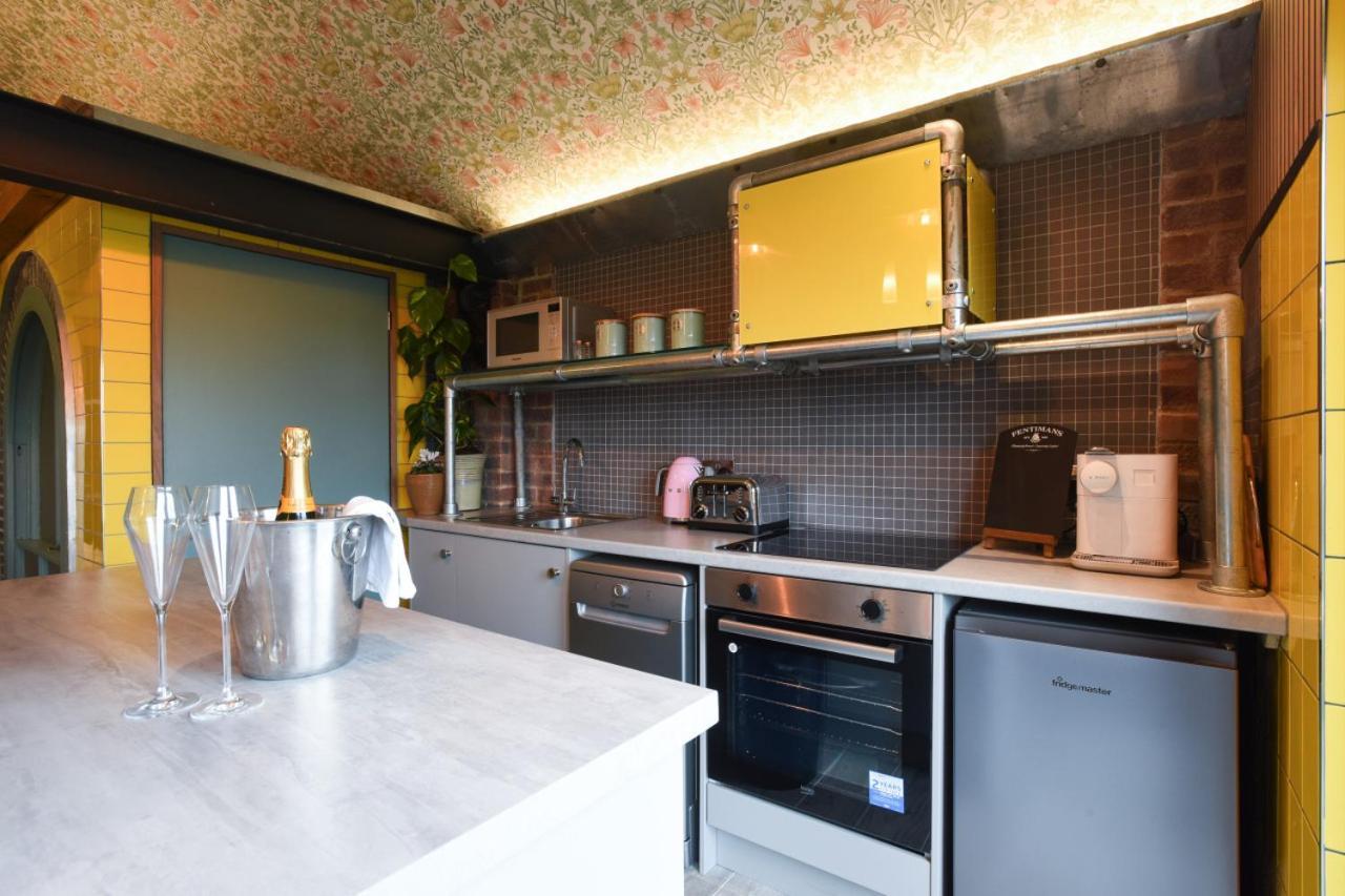 Air Maison - The Cow Shed Wow Factor Countryside Retreat Westbourne  Экстерьер фото